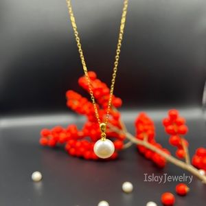 Fresh water pearl pendant silver necklace